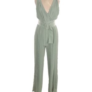 Chic Pleated Sage Jumpsuit with Belt